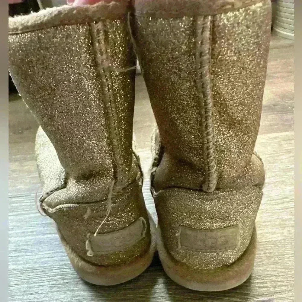 UGG Boots shiny Gold Sz 2 girls
